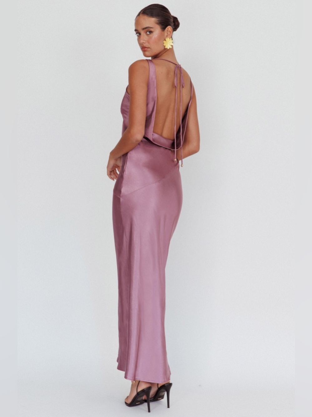 Selfie Leslie Cassiopeia Open Back Cowl Neck Maxi Dress Grape Purple Size XL NWT